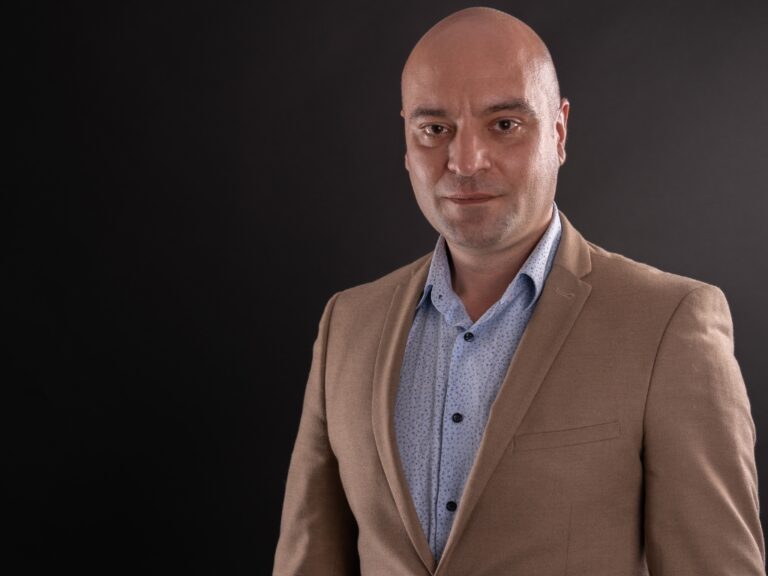 Valentin Anghel, CEO AVBS